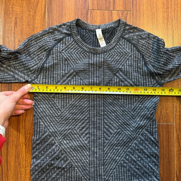 Lululemon Rest Less Pullover - Picture 5 of 10